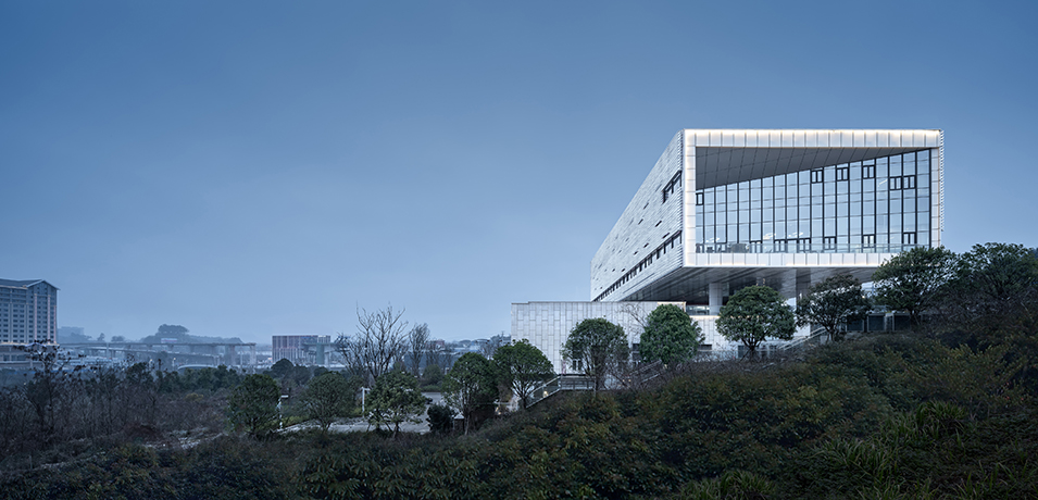 Copyright Cloud Headquarter is on ArchDaily